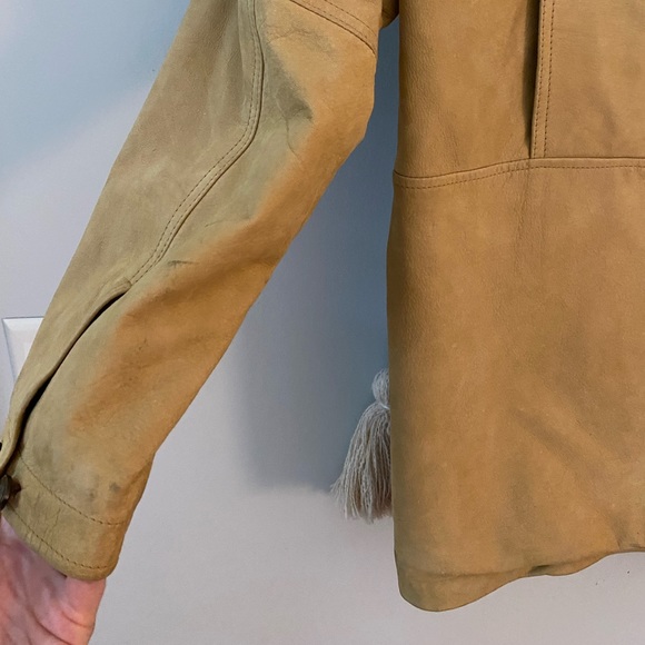 ☀️ Golden Bear • Suede Jacket - Picture 7 of 8